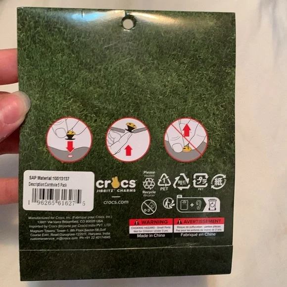 Crocs original Corn Hole jibbitz! NEW - Picture 5 of 5